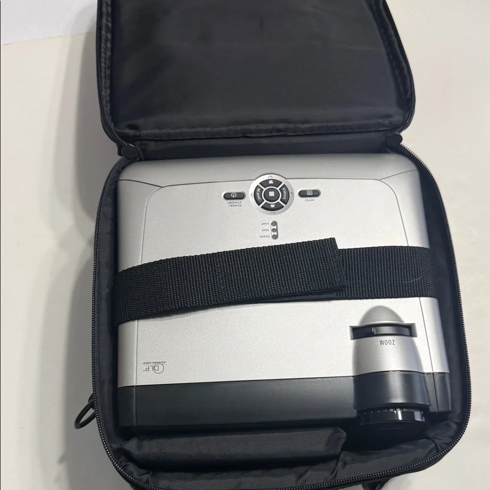 OPTOMA EP716 DLP PORTABLE PROJECTOR